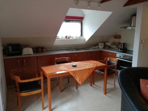One-Bedroom Apartment with Balcony image 3