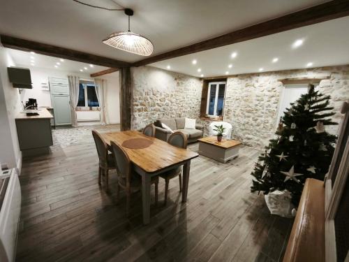 Maison pierres et poutres d'opale – khách sạn tại Beuvrequen