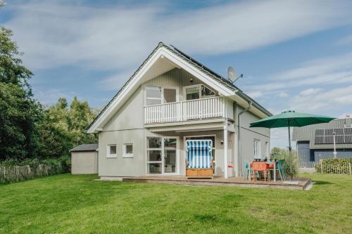 Ferienhaus Sorgenfrei Schönberg - Holm – khách sạn tại Đô thị Marina Wendtorf