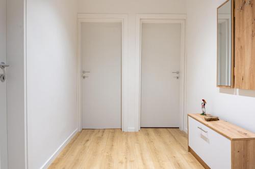 Barrikada-E Apartments - image 2