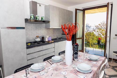  CASA AL LAGO D´ISEO for big family in Predore