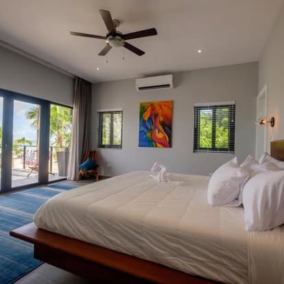 Casa Nex Ta Sea- Luxe Beachfront Escape in Ambergris Caye
