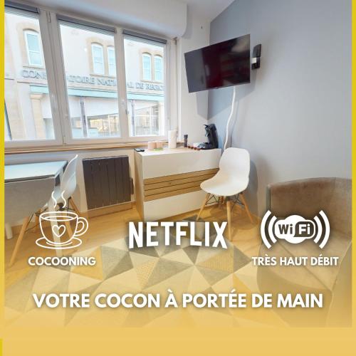 Le Petit Cocon, Station, Center & Free Coffee