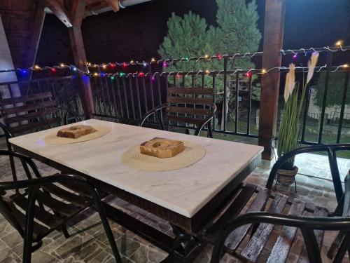 Bella apartmani Bovansko jezero in Poružnica