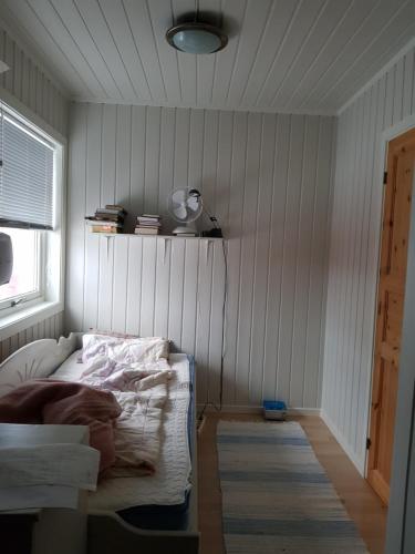 Hjem på Vadsøya (Hjem pa Vadsøya) in 瓦德瑟