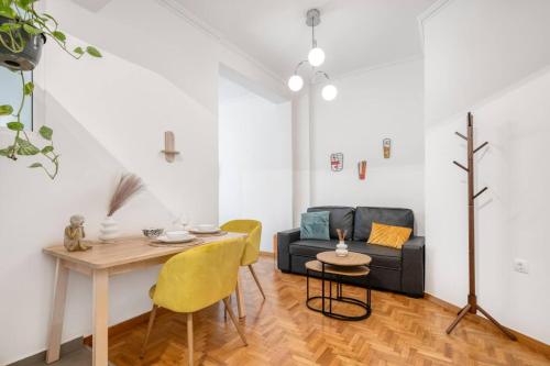 Urban Apartment in Athens city - image 10