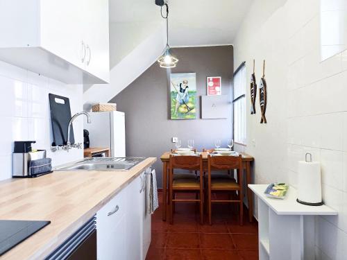 ห้องครัว, CASINHA DE BENAGIL - Beach & Sea View in เบนากิล