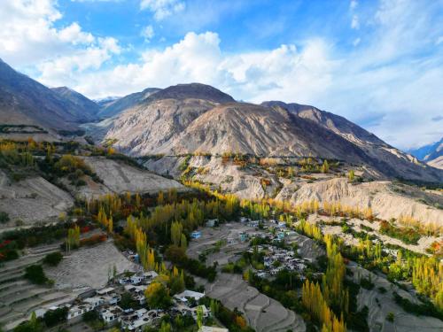 Masherbrum House Local Cozy Home Stay in Khaplu in Khaplu