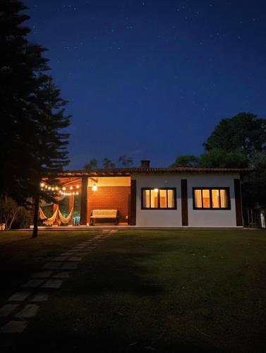 Chácara João Francisco Sarapuí (Chacara Joao Francisco Sarapui) in Sarapui (Sao Paulo)