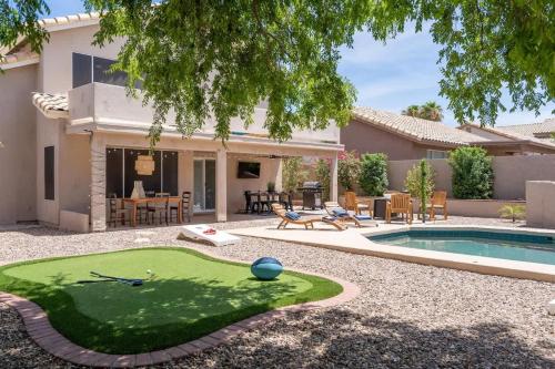 Red Mountain Retreat in Cachet at Las Sendas