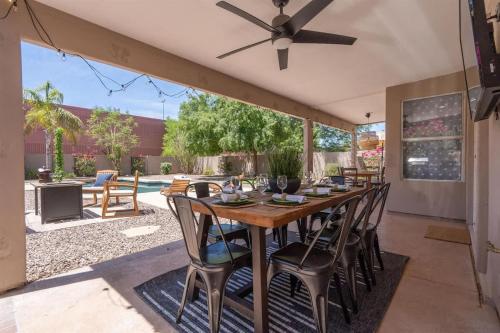 Red Mountain Retreat in Cachet at Las Sendas