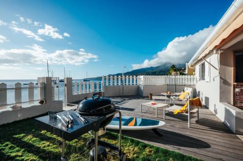 Palvelut, La maison dans la mer in Saint-Pierre