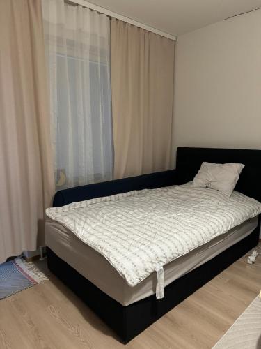 cozy apartment in Rastila in 拉斯提拉
