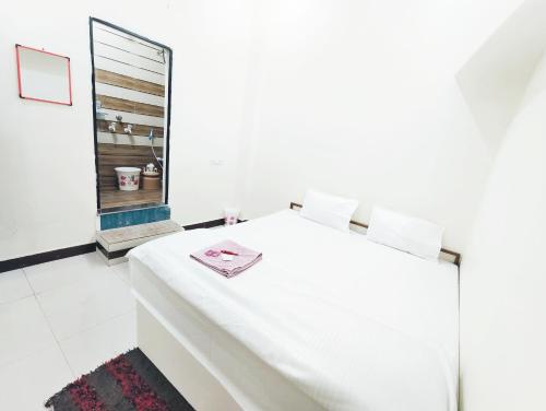 Deviksha Home Stay photo 2