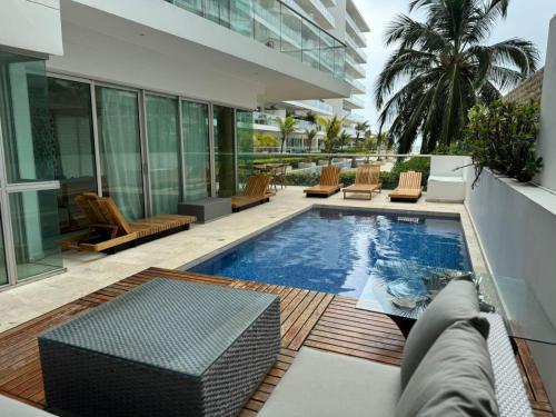 Luxury 4BR with Private Pool in Morros Epic