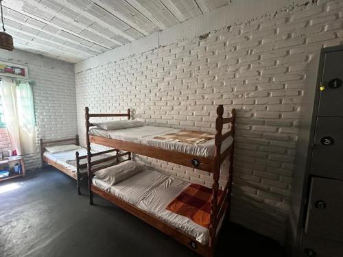 Mais Um Dia Hostel in Armacao