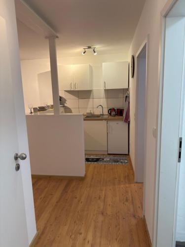 Unterkunft, ruhige Lage auf der Insel Niederwerth in Weitersburg