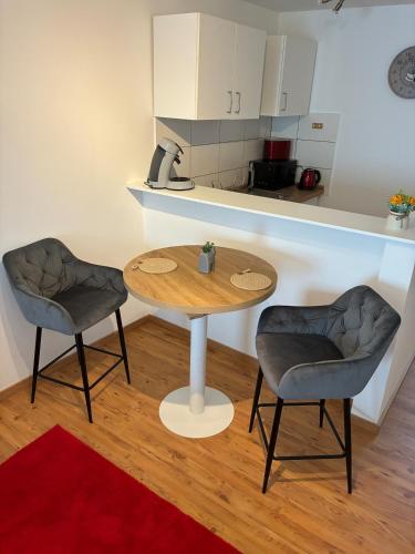 Unterkunft, ruhige Lage auf der Insel Niederwerth in Weitersburg