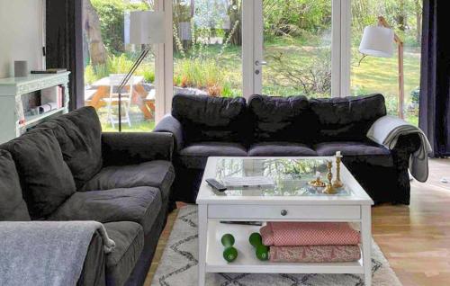 Gorgeous Home In Allinge With Wifi in Kas