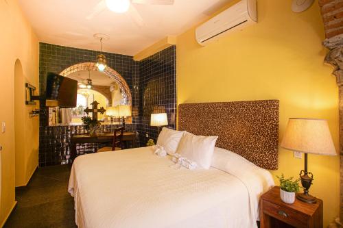 room detail thumbnail 0