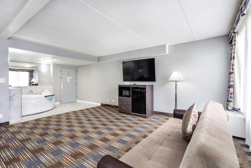 Baymont by Wyndham - Chicago - Addison - O'Hare in Addison, USA