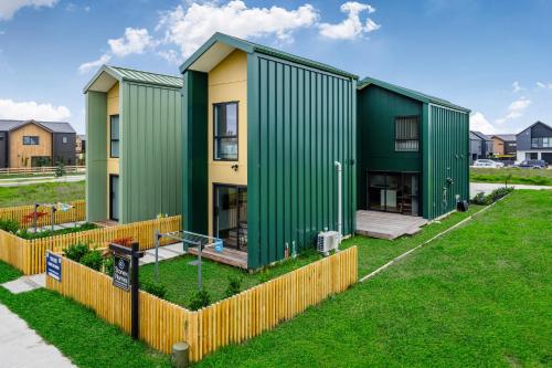 Perfect Brand New Escape to Relax, Recharge & Enjoy in Karaka