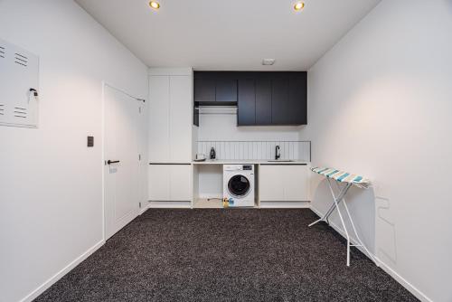Perfect Brand New Escape to Relax, Recharge & Enjoy in Karaka