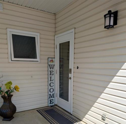 Pet Friendly Suite on Haskap Farm in Kelowna, Canada