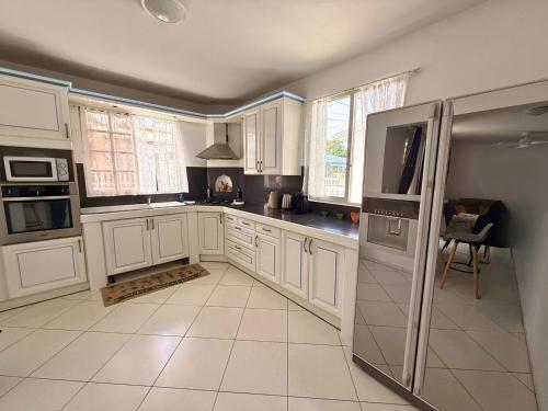 keuken, Sweet Nest Villa in Sainte Rose