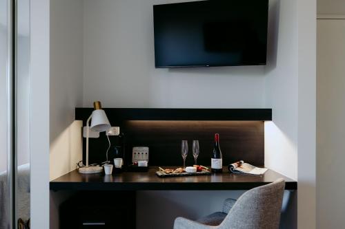 hotel photo