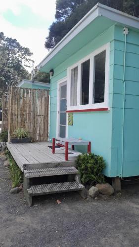 Dickson Holiday Park - Accommodation - Thames