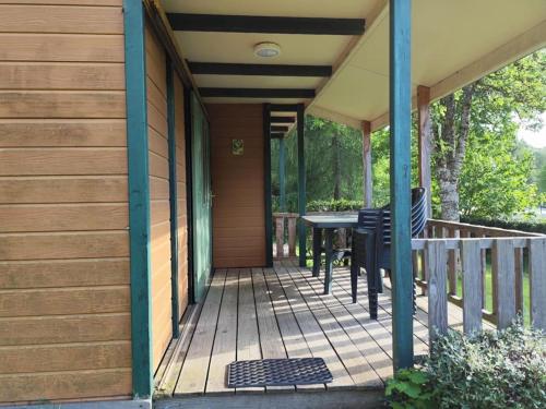 Chalet avec terrasse - 6 pers. - API-1-52-2043 in La Tour-d'Auvergne