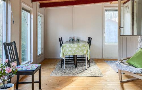 Viesnīcas āriene, 2 Bedroom Lovely Home In Röke (2 Bedroom Lovely Home In Roke) in Roke