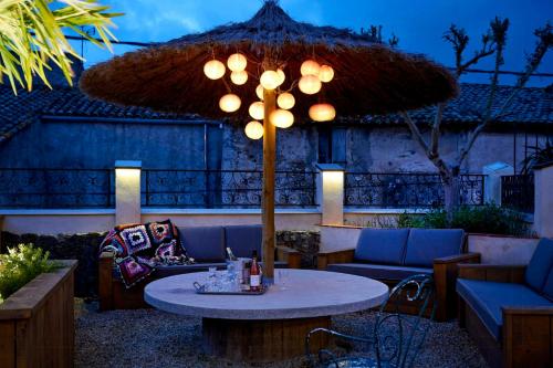 Pohled zvenku, Loft In Converted Wine Cellar In Occitania in Villedaigne