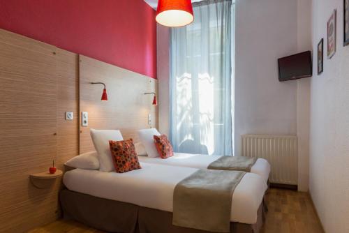 Hôtel Edmond Rostand - image 3
