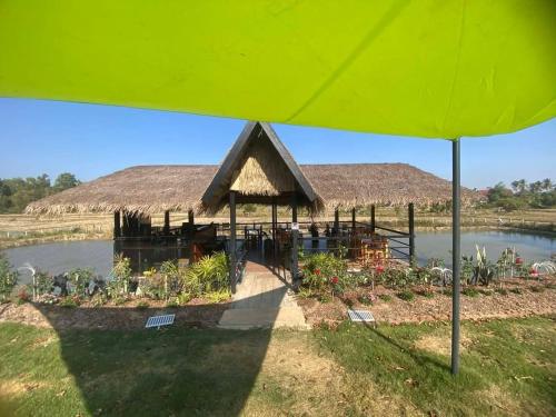 Isaan Country Retreat in Nikhom Kham Soi