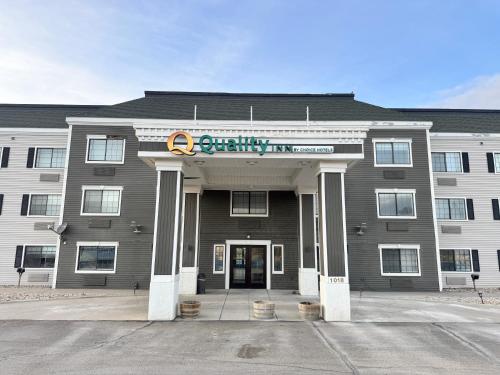 Quality Inn Carlin - 숙소 외관