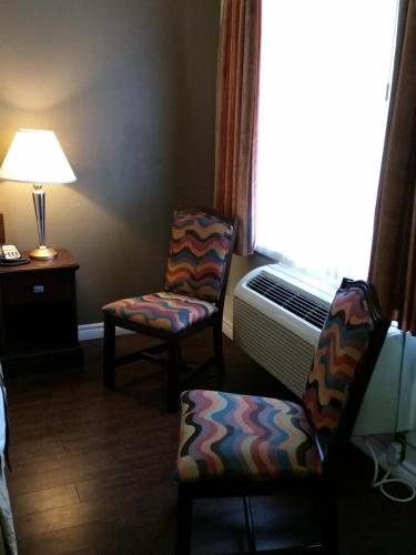 1 queen bed