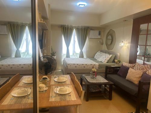 Avida Tower 3 L21 staycation rm 117 - Tap to explore photos
