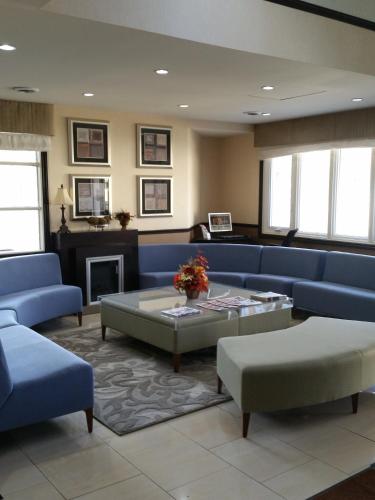 บริการและสิ่งอำนวยความสะดวก, ซูเปอร์ 8 บาย วินด์แฮม บร็อกวิลล์ (Super 8 By Wyndham Brockville) in บรอควิล (ON)