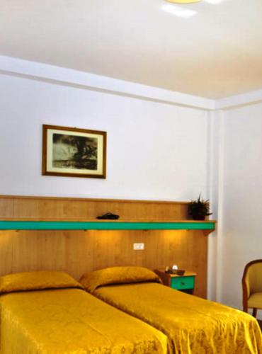 Hotel Gimm - image 8