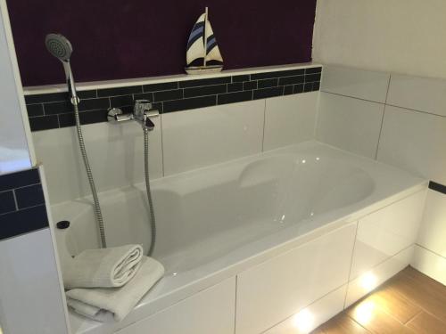 設施, 阿爾特帕斯也霍夫蘭德酒店 (Landgasthaus Alter Posthof) in 哈爾森巴赫