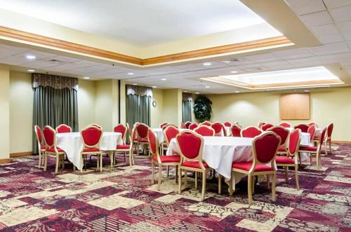 Comfort Suites Innsbrook - Short Pump - image 36