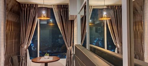 Grand Kamala Lagoon By Luxekey Room in Bekasi