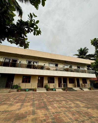 Darya The Beach House A private beach homestay in udupi in Varamballi