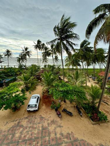 Darya The Beach House A private beach homestay in udupi in Varamballi