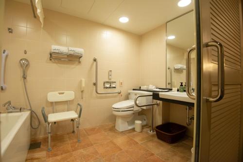 room detail thumbnail 2