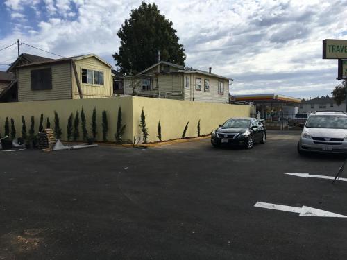 設施, Vallejo Inn in 瓦列霍