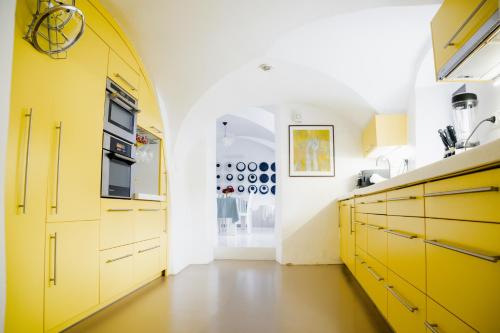 ห้องครัว, Brána historic Boutique Apartments (Brana historic Boutique Apartments) in ออราซโดวิซ