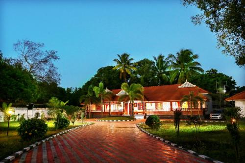 Baywatch Beach Resort Set in a prime location of Alleppey, Baywatch Beach Resort puts everything the city has to offer just outside your doorstep. Both business travelers and tourists can enjoy the propertys facilities an